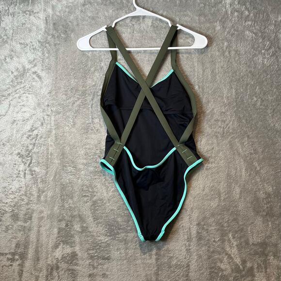 L*Space Color Block V-neck Cross-back Maniac One Piece Black Swimsuit Sz 8 - Picture 4 of 6